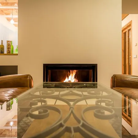 Ca L'agustina Hotel 4*